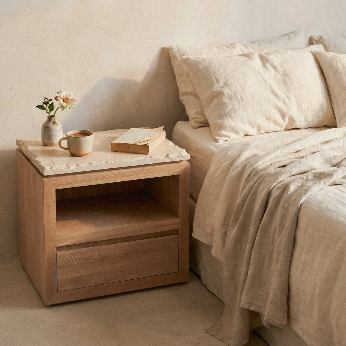 A Calmer Bedside