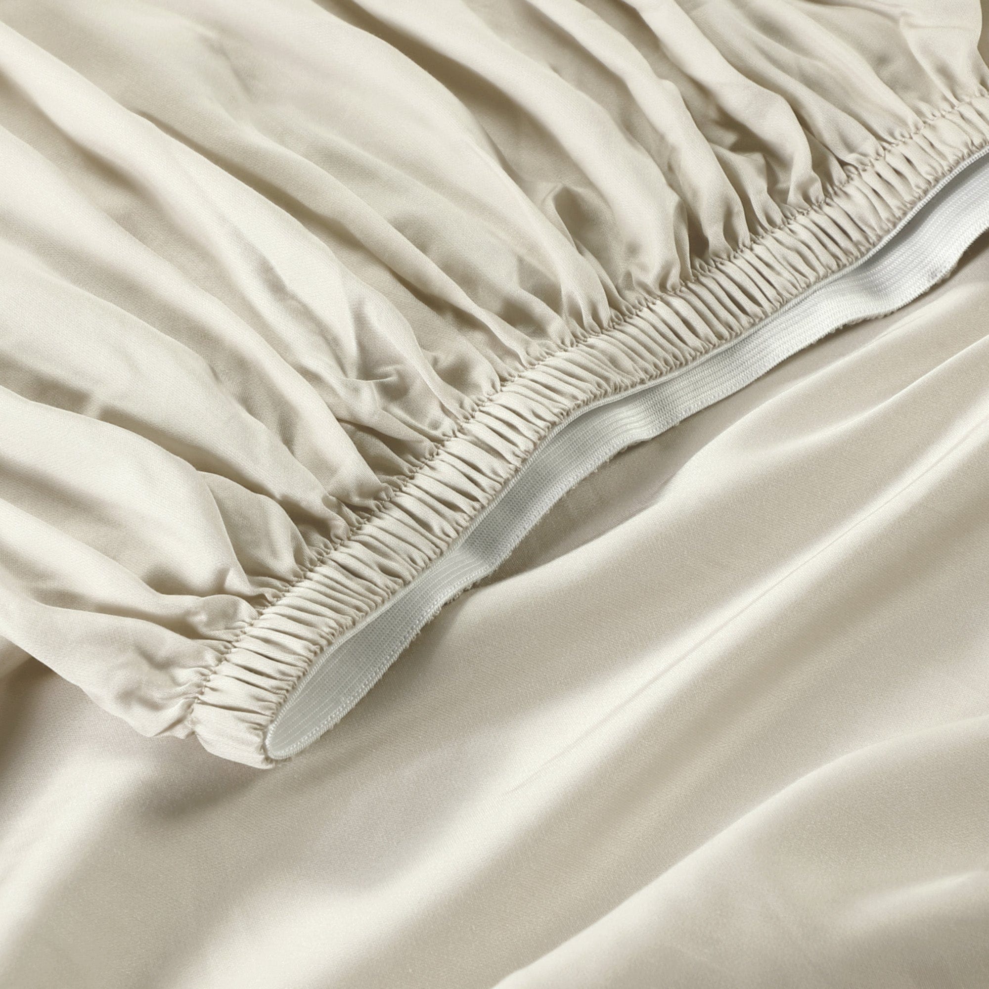 AiryWeight Eucalyptus Fitted Sheet