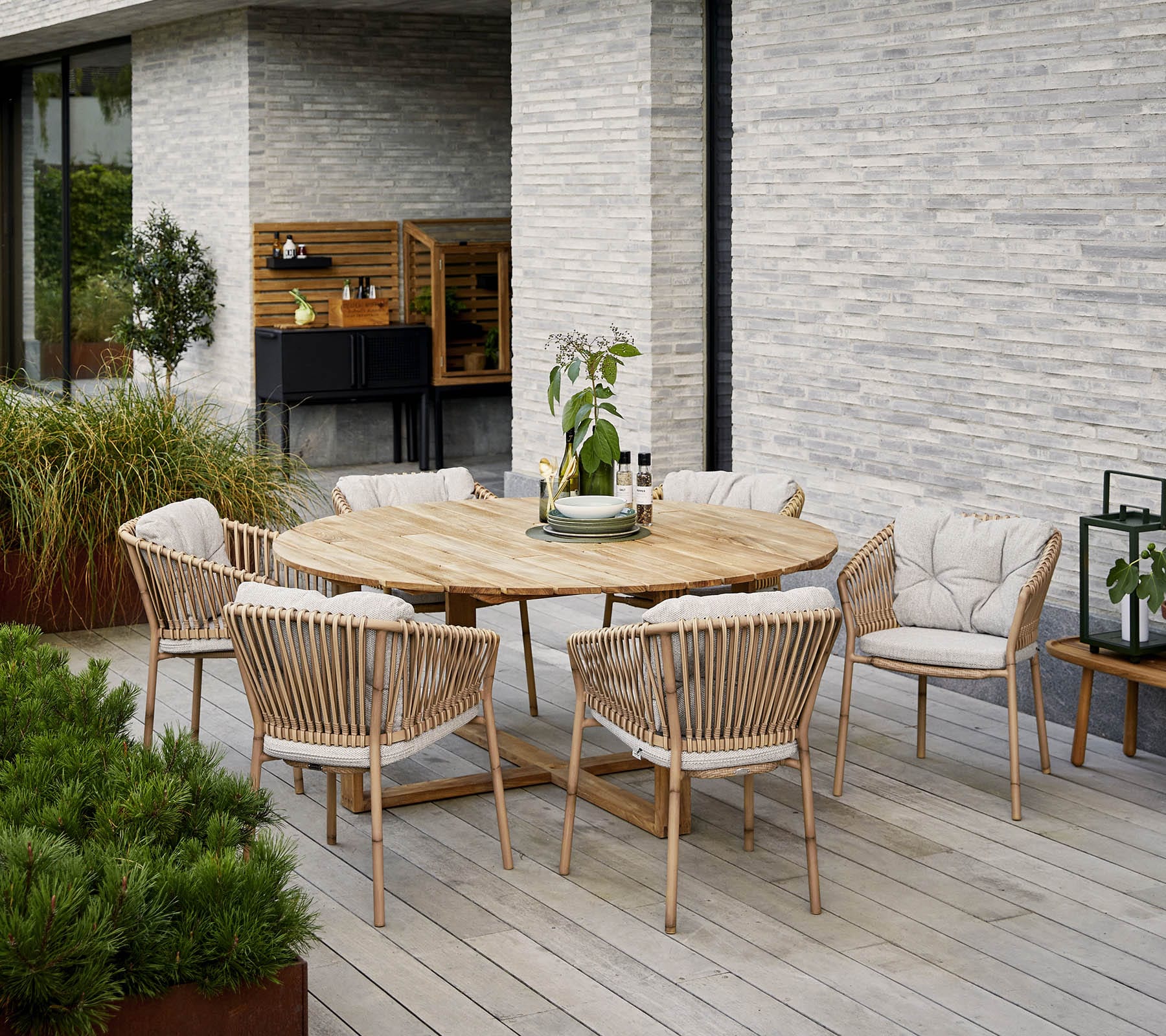 Endless Dining Table, dia. 170 cm