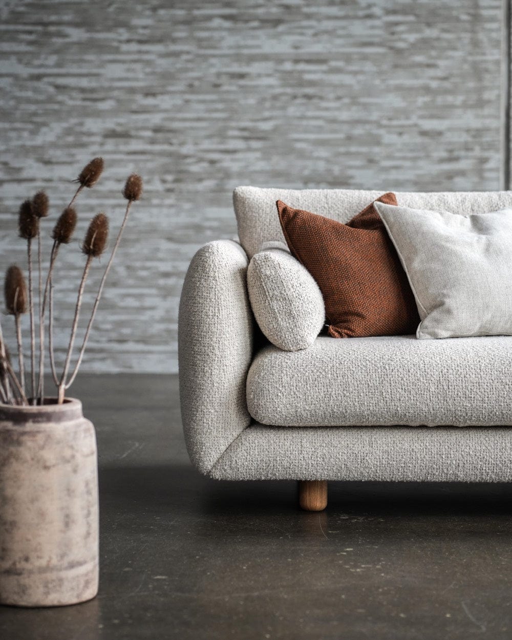 Bloom 2-Seater Sofa w/Plinth, Indoor
