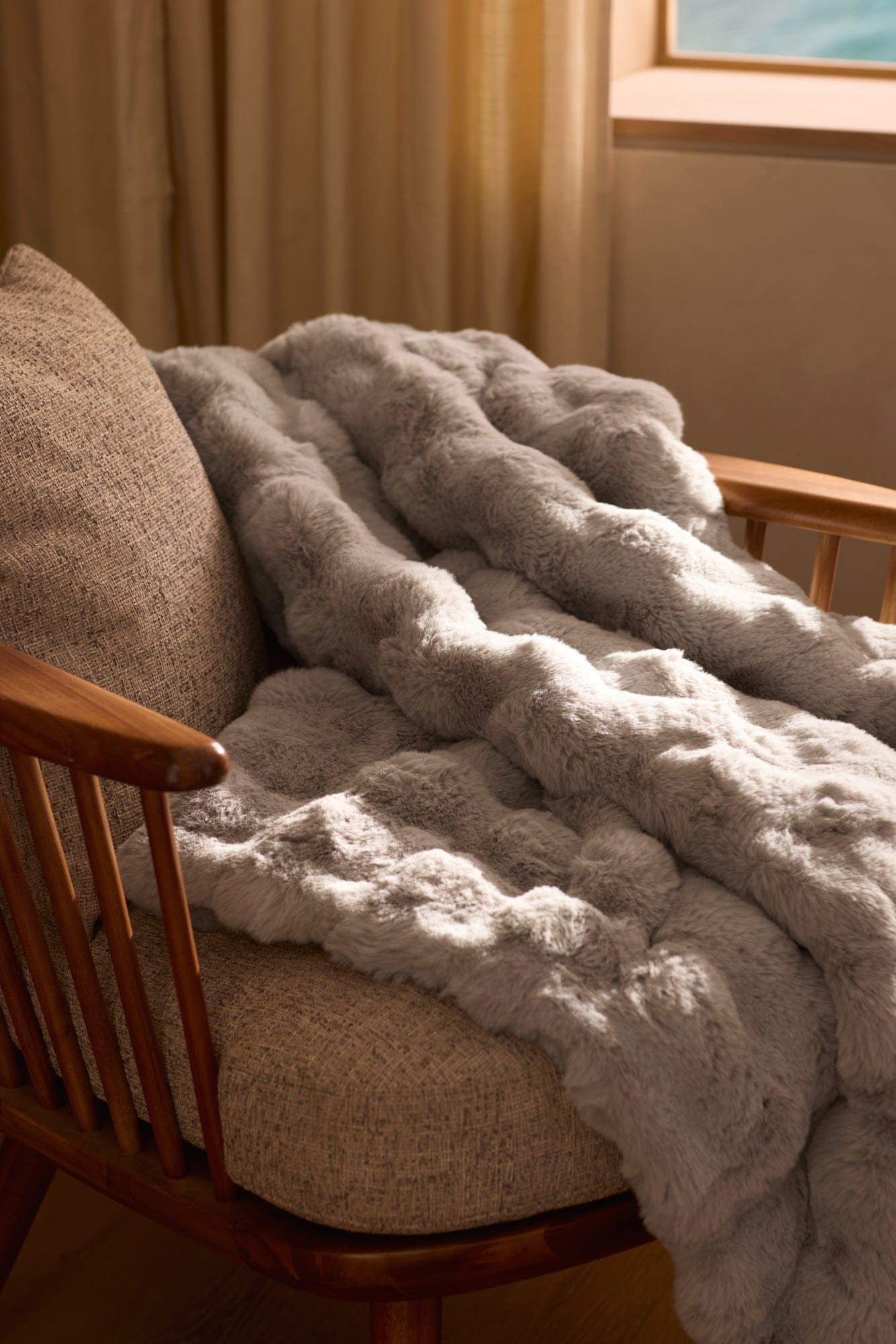 Bubble Cuddle Blanket