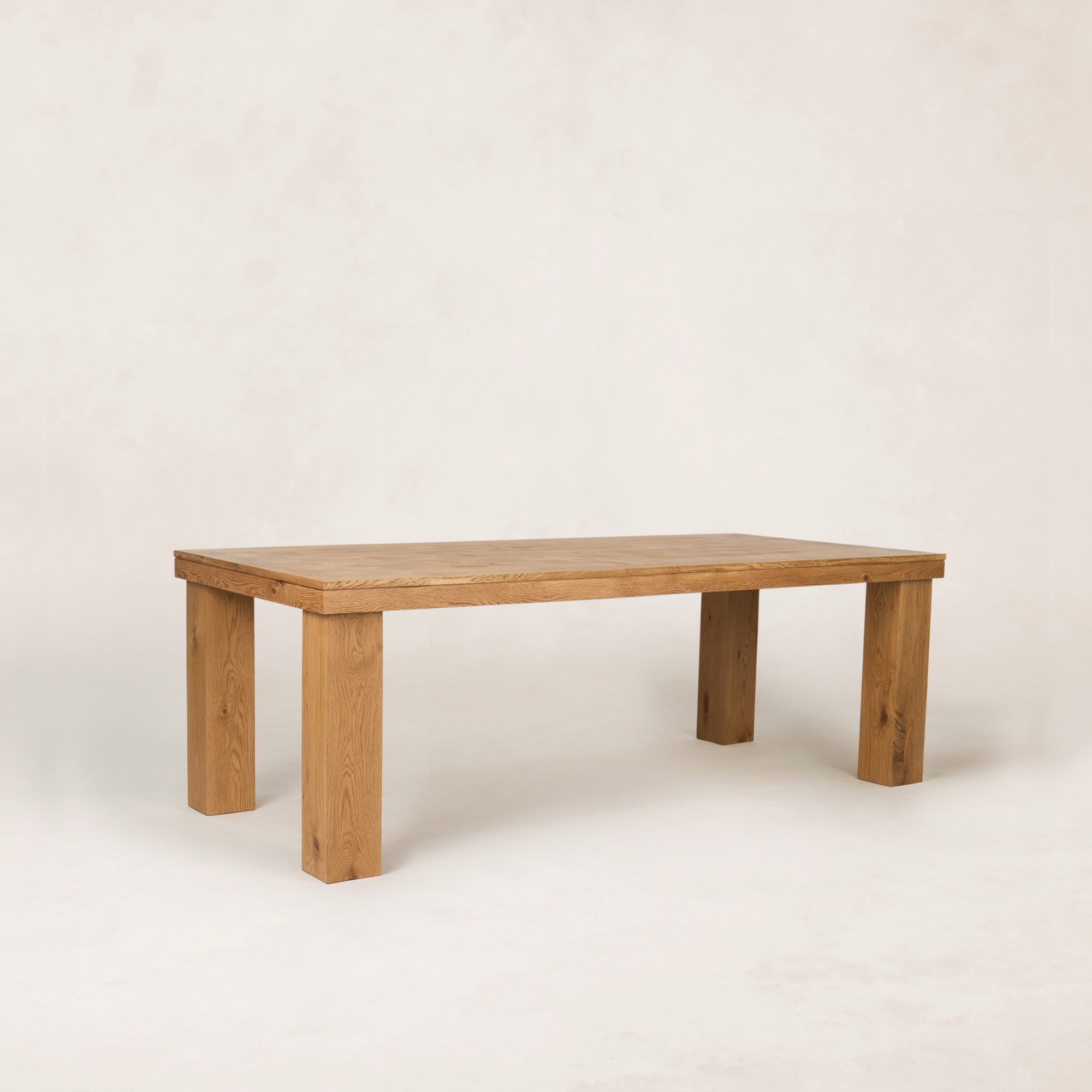 Ghent Dining Table