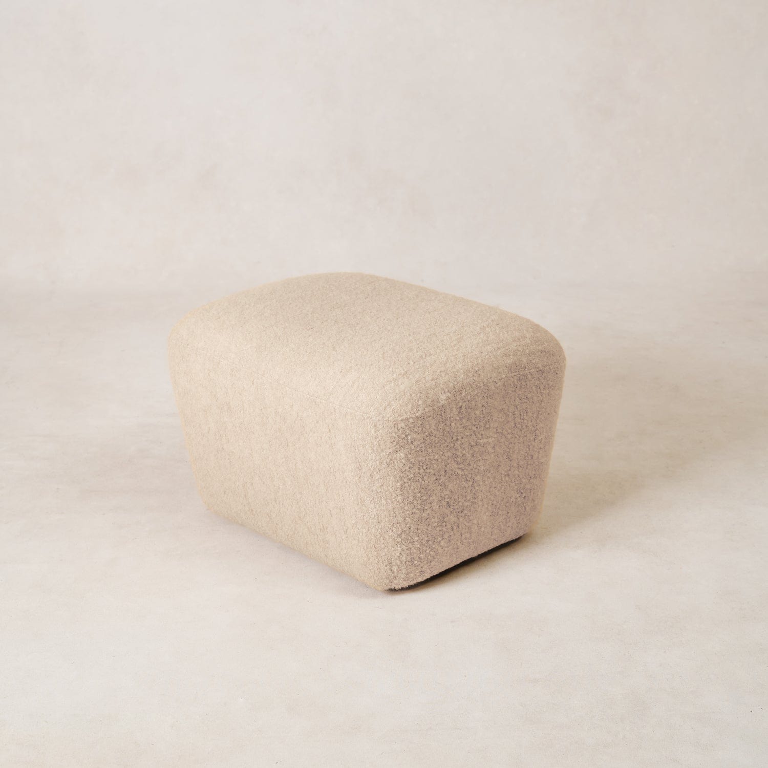 Papa Teddy Ottoman - White Boucle