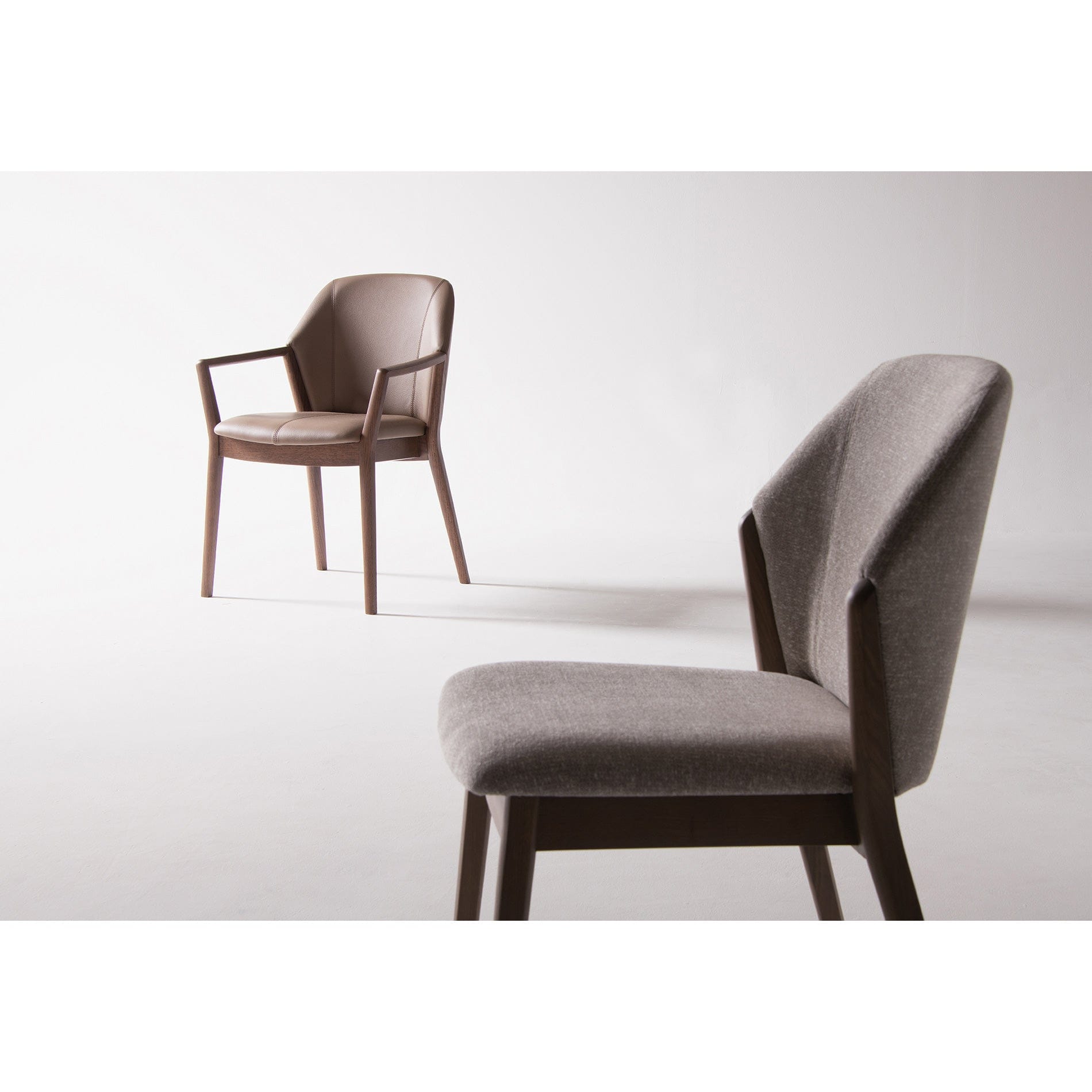 KARI Armchair