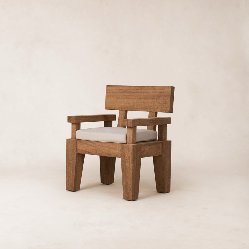 Accent + Lounge Chairs