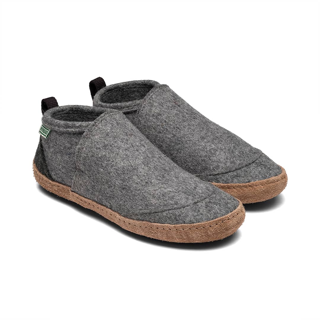 Pair of Kyrgies Tengries handmade wool slippers in gray