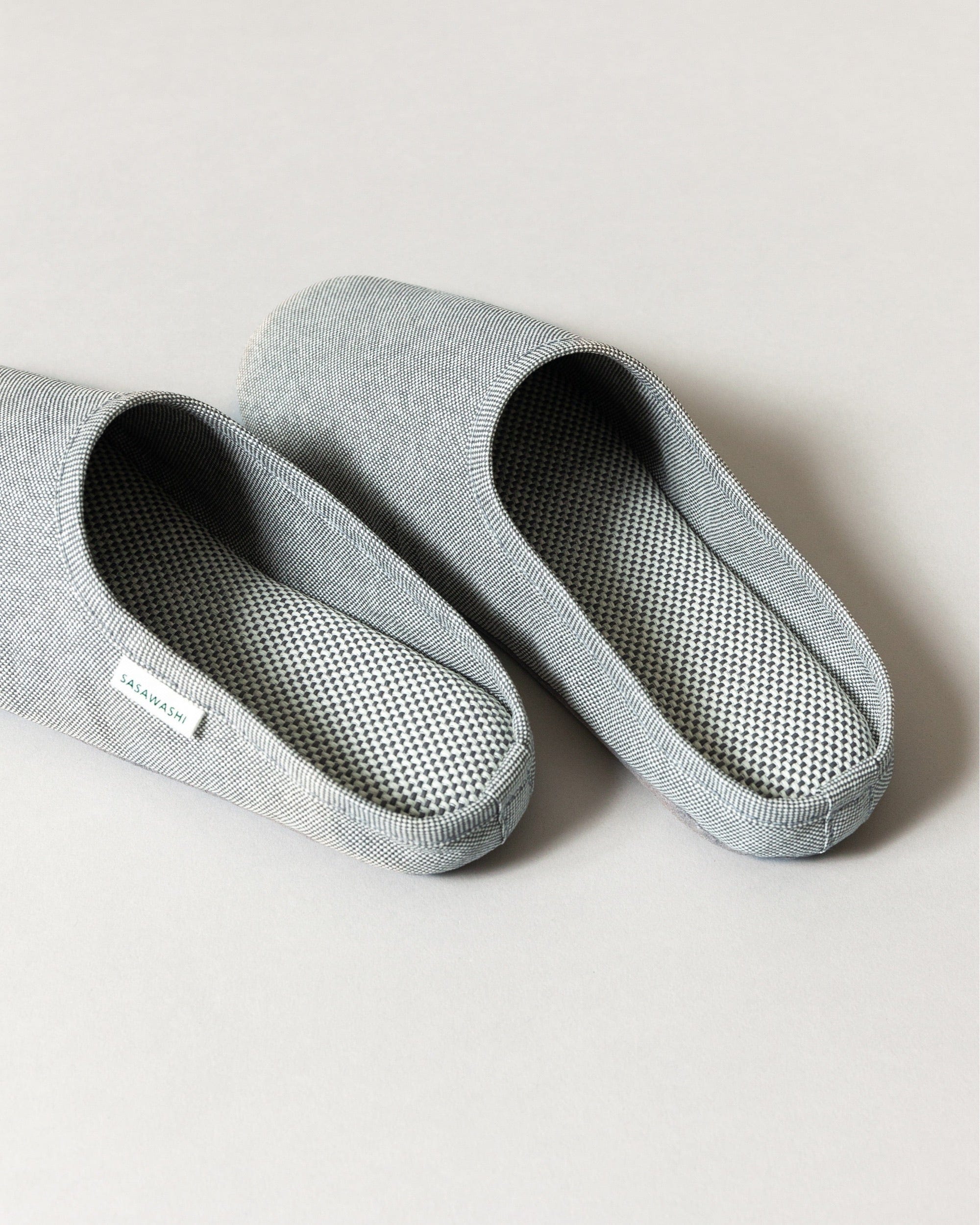 Sasawashi Japanese Room Shoes, Grey