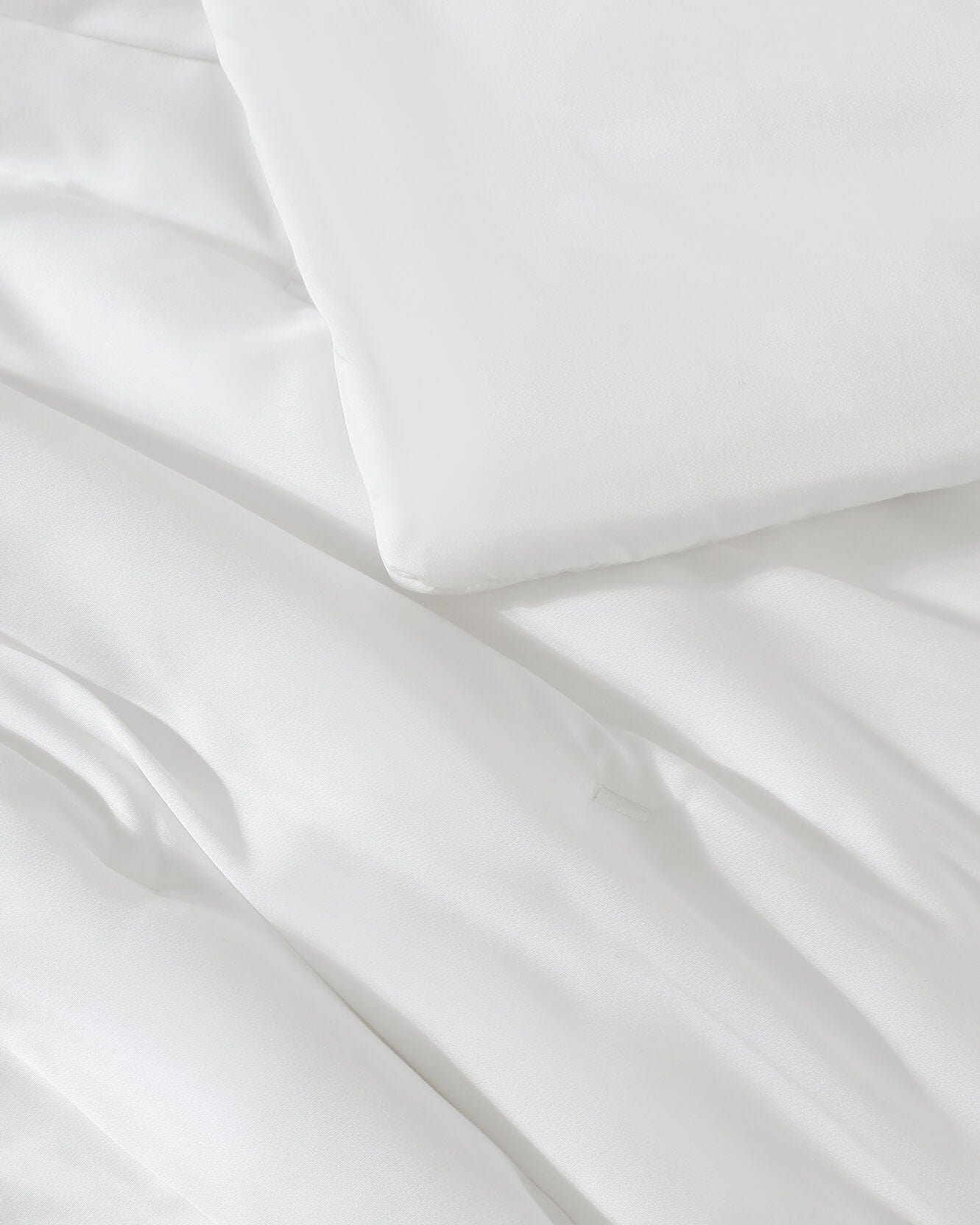 Silky Lyocell Stitch Comforter