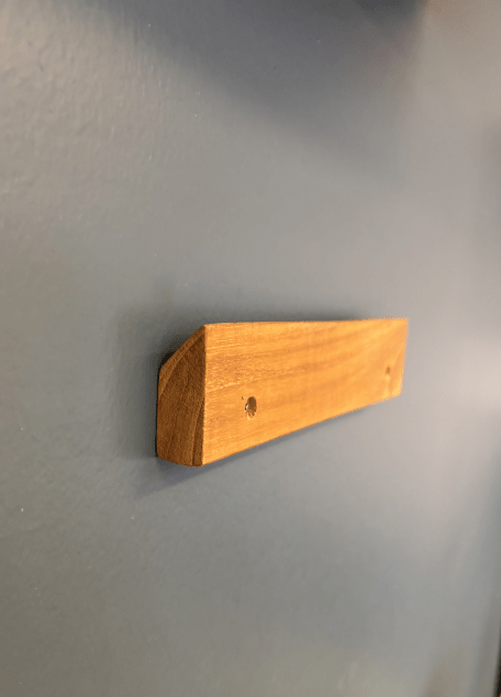 French cleat hanging system