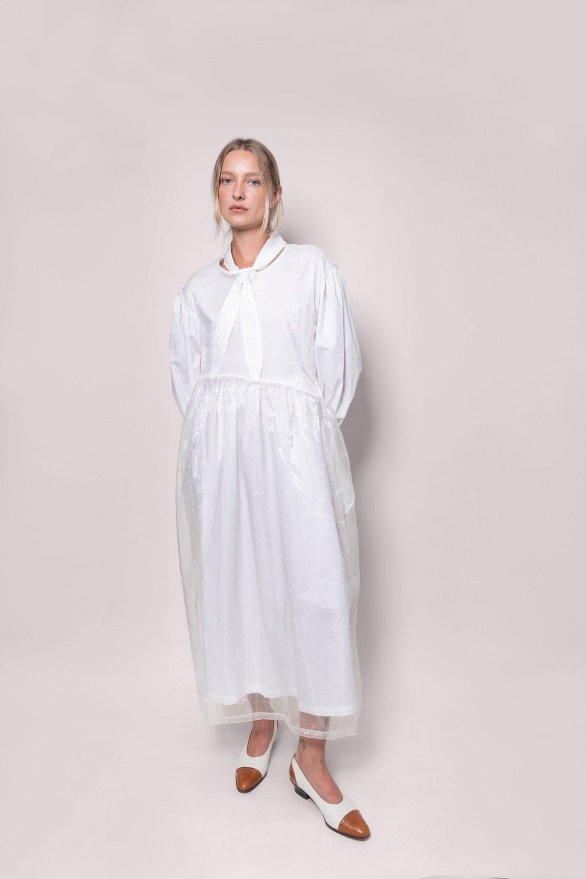 Therise Dress in White