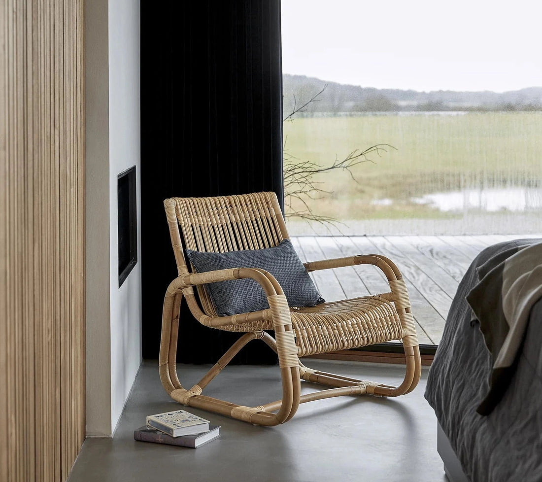 Curve Lounge Chair, Indoor by Cane-line