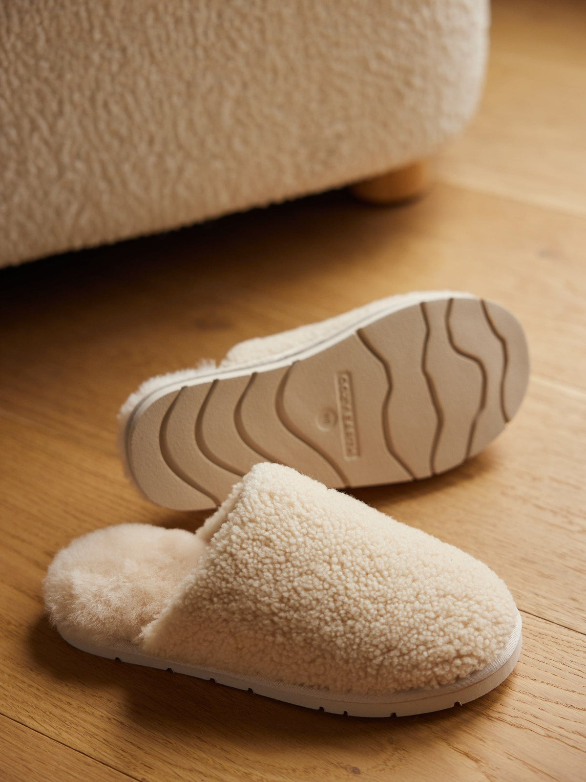 Puffy Sheep Slipper in Natural - size chart