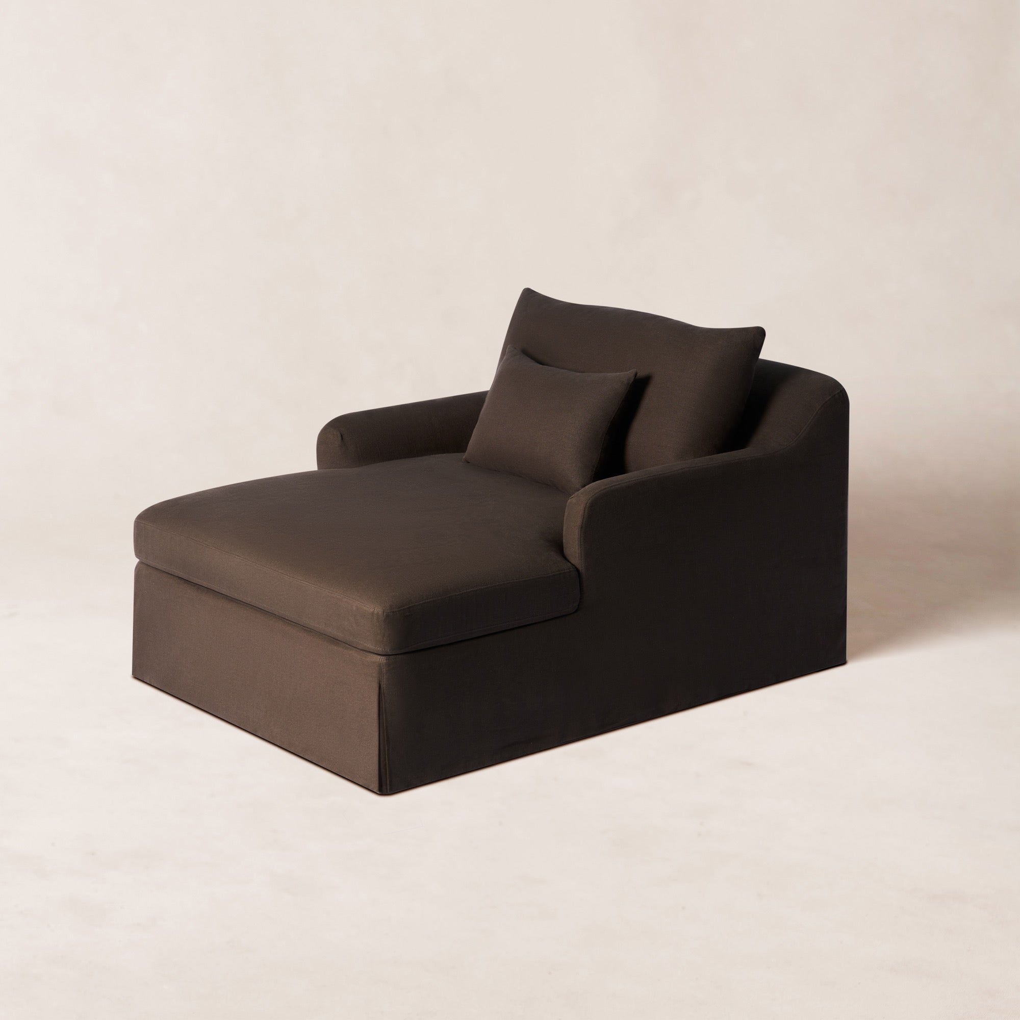 Antwerp Chaise Lounge by House of Leon