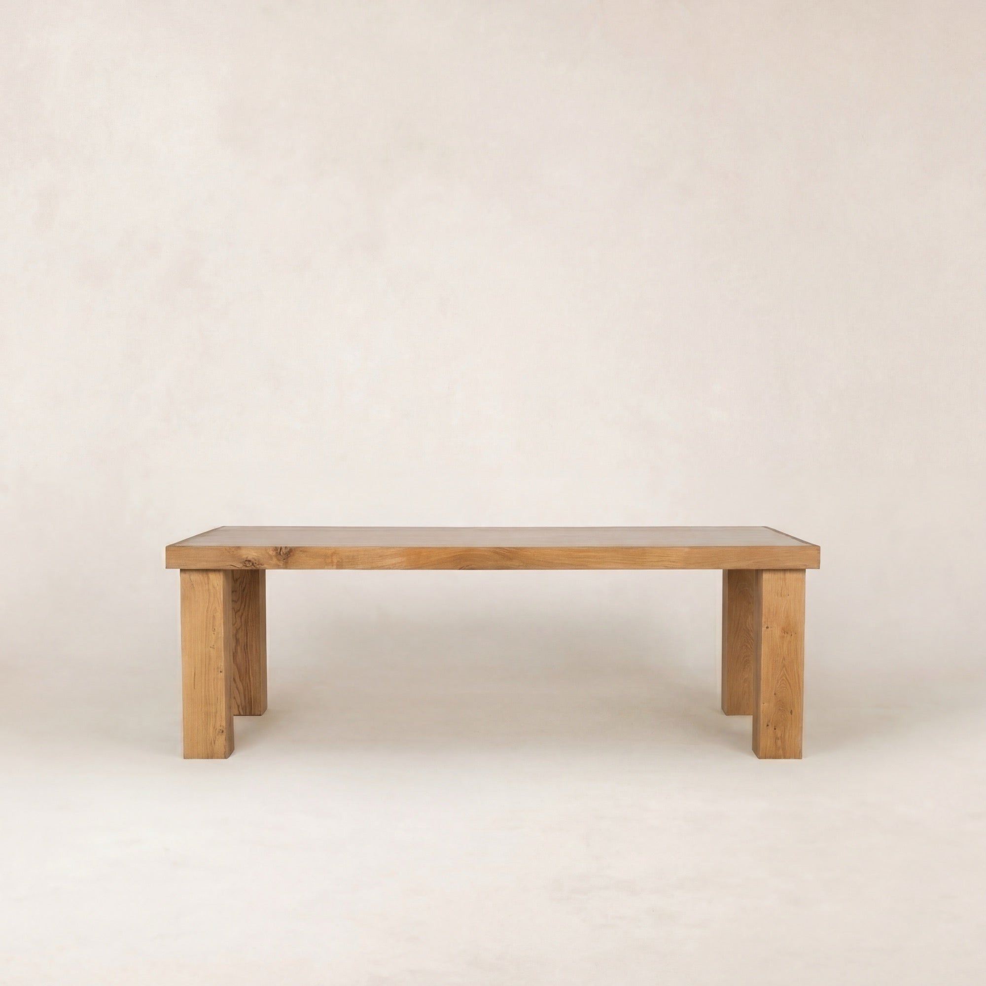 Antwerp Dining Table