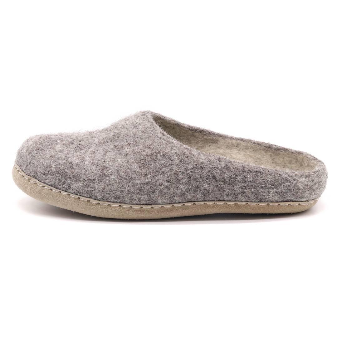 Women's Astoria wool house slipper in Heather Grey, side view