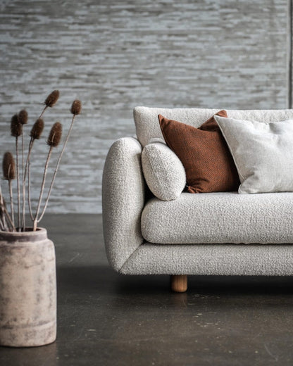 Bloom 2-Seater Sofa w/Plinth, Indoor