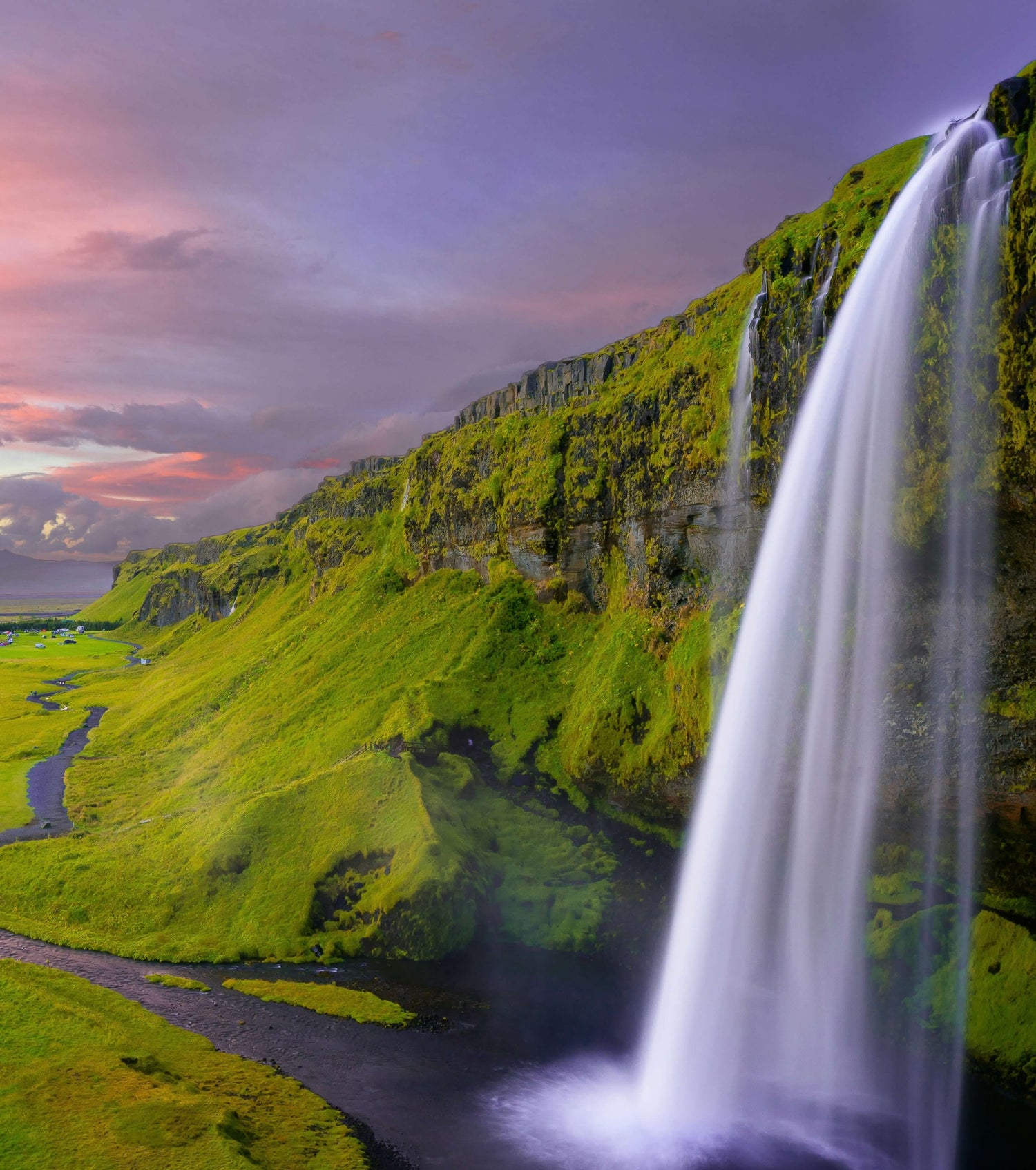 Cinematic, calming nature image, photo by Robert Lukeman