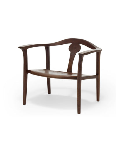 NAGARE Armchair in walnut natural finish, sculptural Japanese design