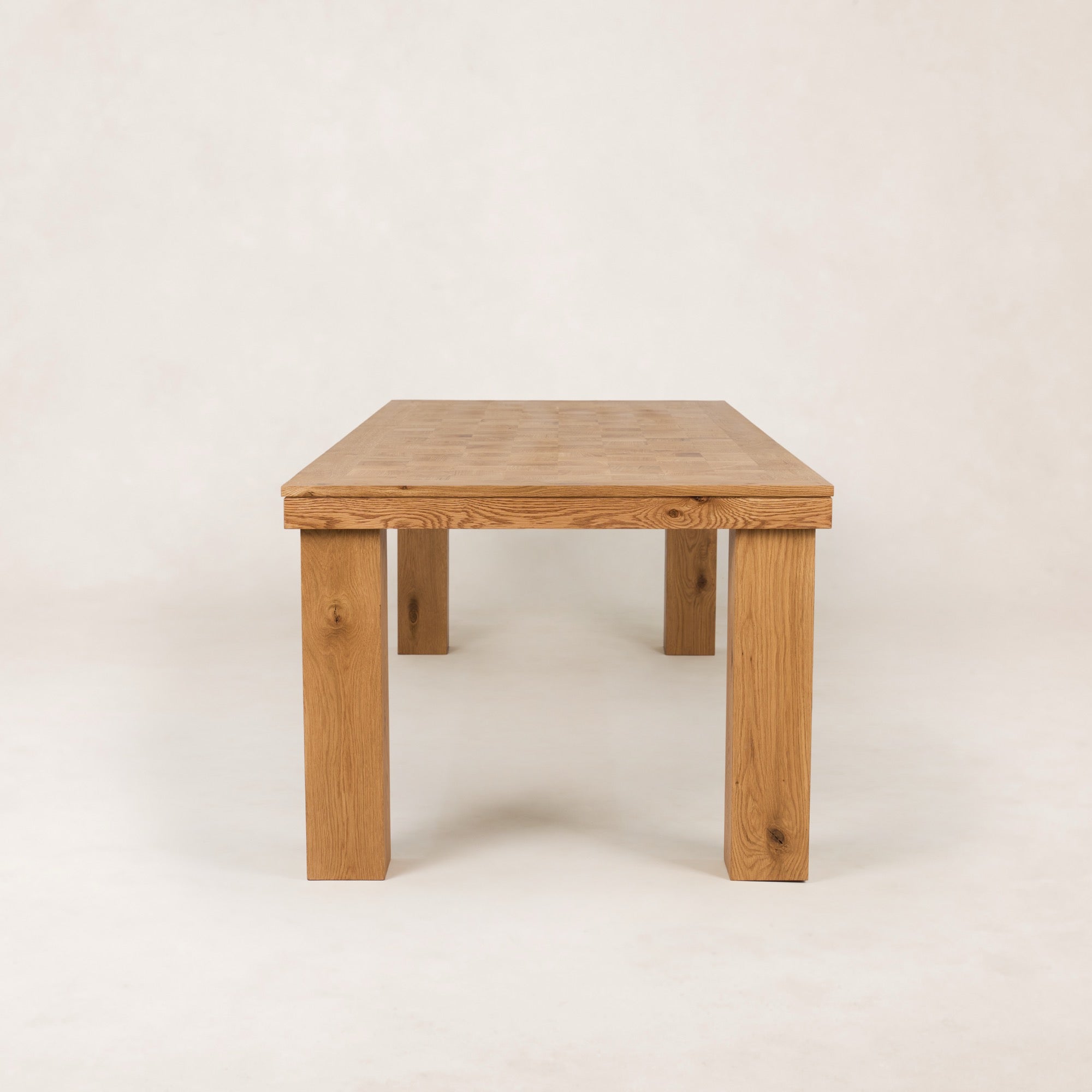 Ghent Dining Table
