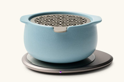 Jun ceramic diffuser in light blue on OHOM pad