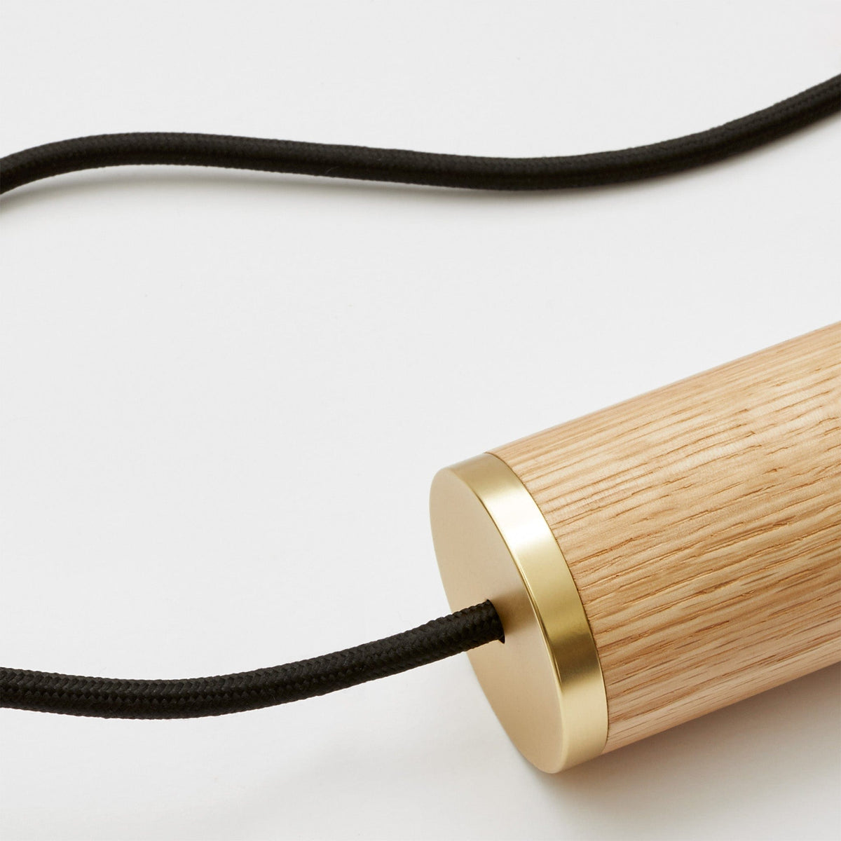 Voronoi III Pendant Light in Oak