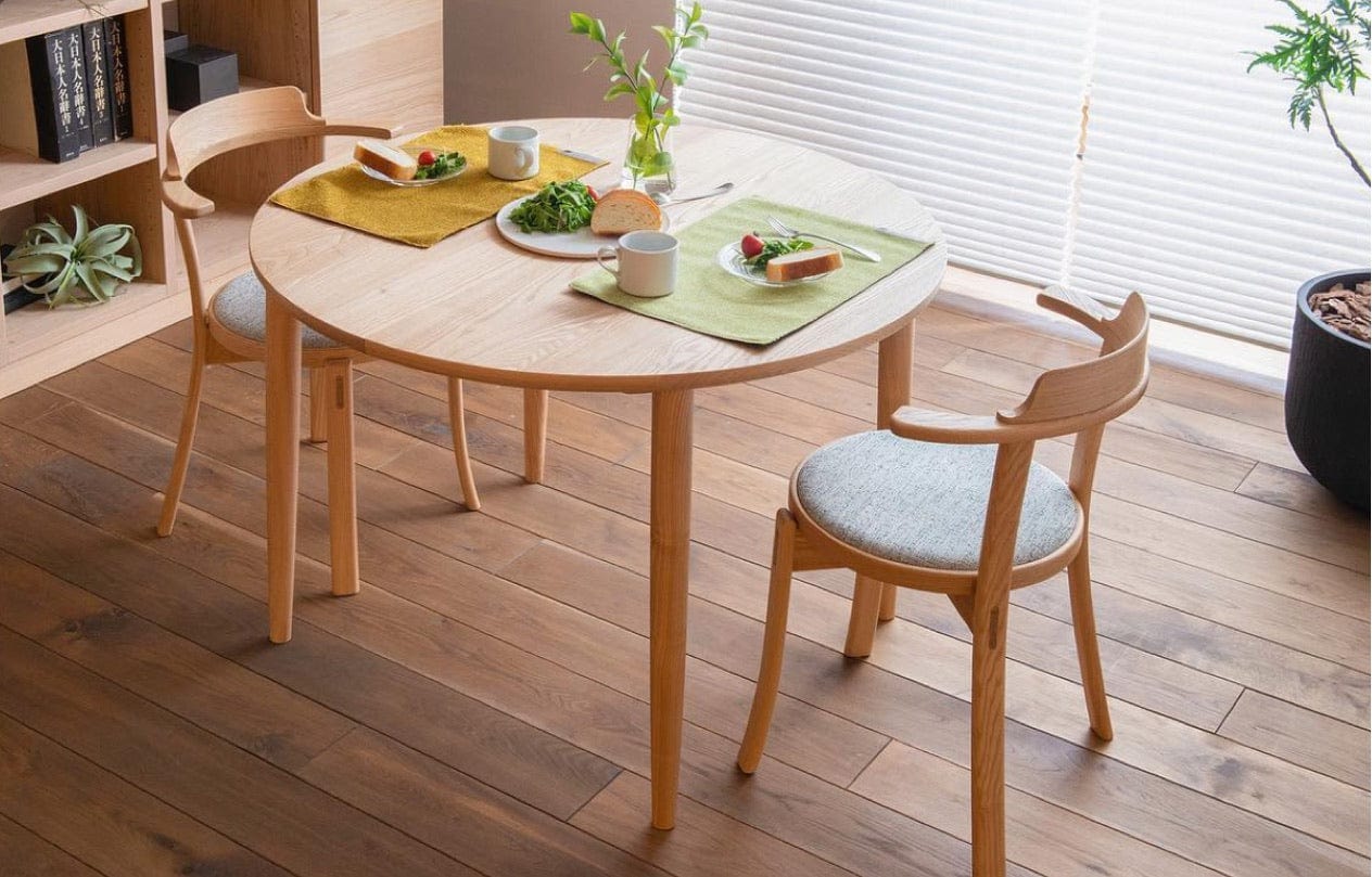 MOM Round Extension Table – Japandi Solid Wood Dining Table