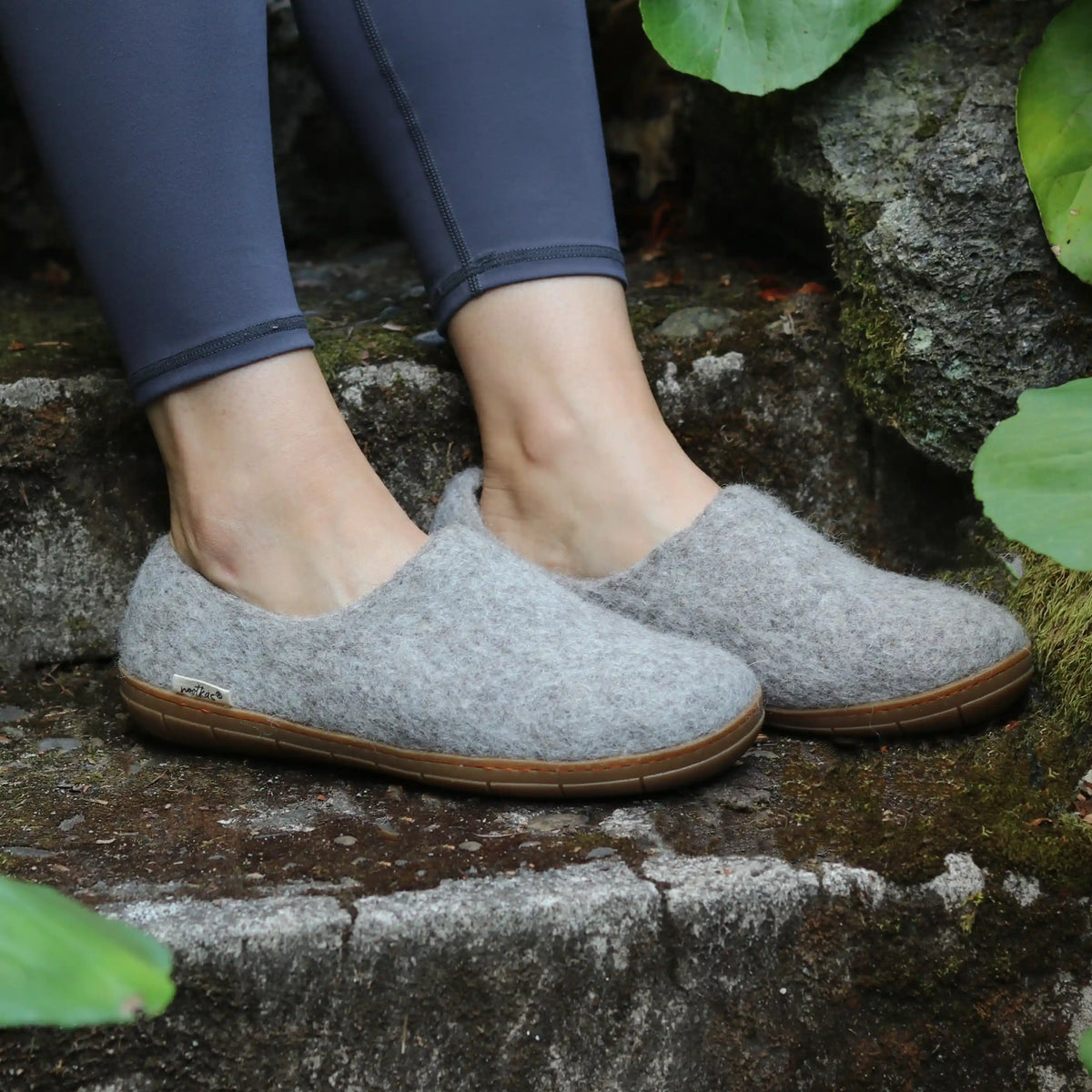 Women's Victoria merino wool house shoe showing structured arch support