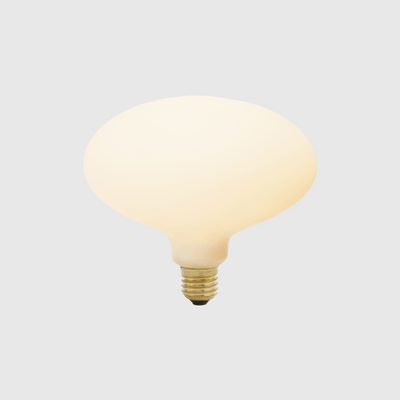 Knuckle Table Lamp in Oak + Oval