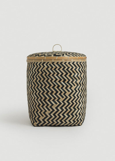 Wide Java basket with a flat fitted lid and rectangular side opening.