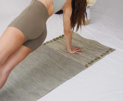 Jade &amp; Jute - Naturally Dyed Herbal Yoga Mat