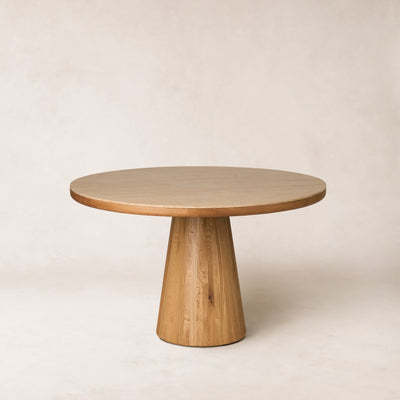 Eik Round Dining Table - French Oak