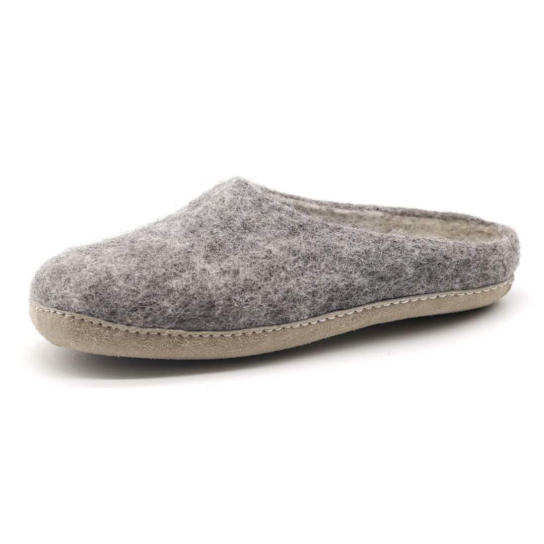 Women's Astoria wool house slipper in Heather Grey, angled view