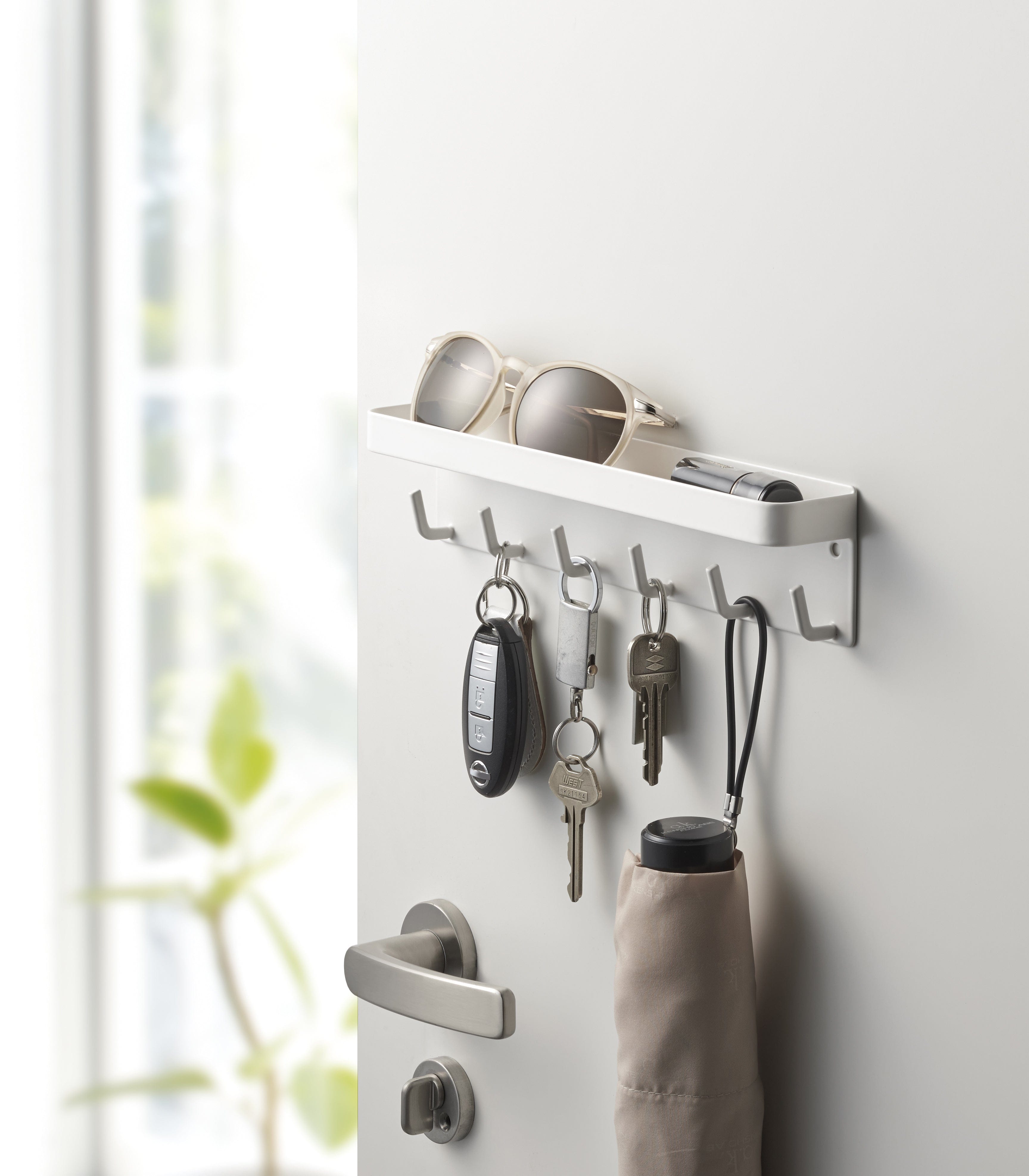 Magnetic Key Rack with Shelf | Wall-Mounted Entryway Organizer ...