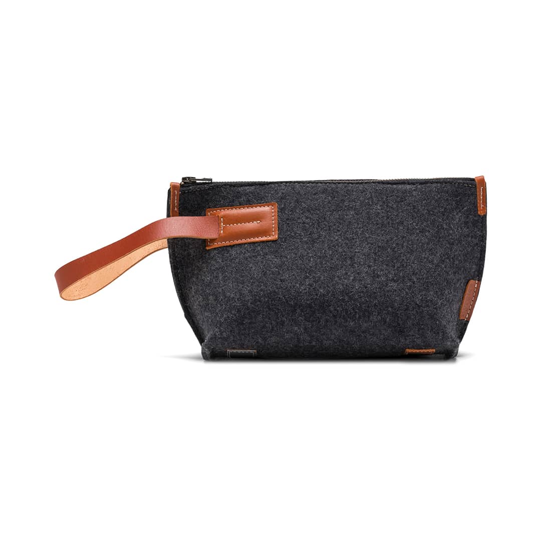 Kyrgies Felt and Leather Travel Kit, charcoal wool felt, side view with leather handle