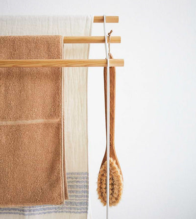 Bath Towel Rack (32" H)