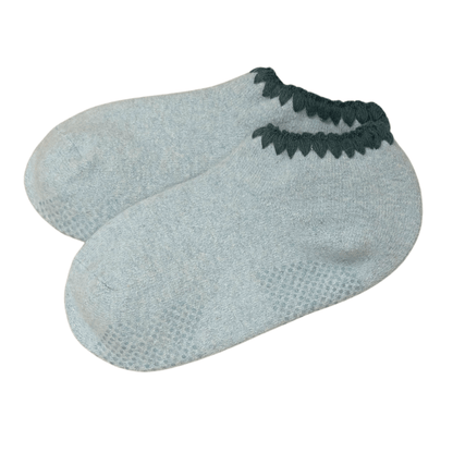 Handcrafted Wool Japanese Slipper Socks with Grips - Medium