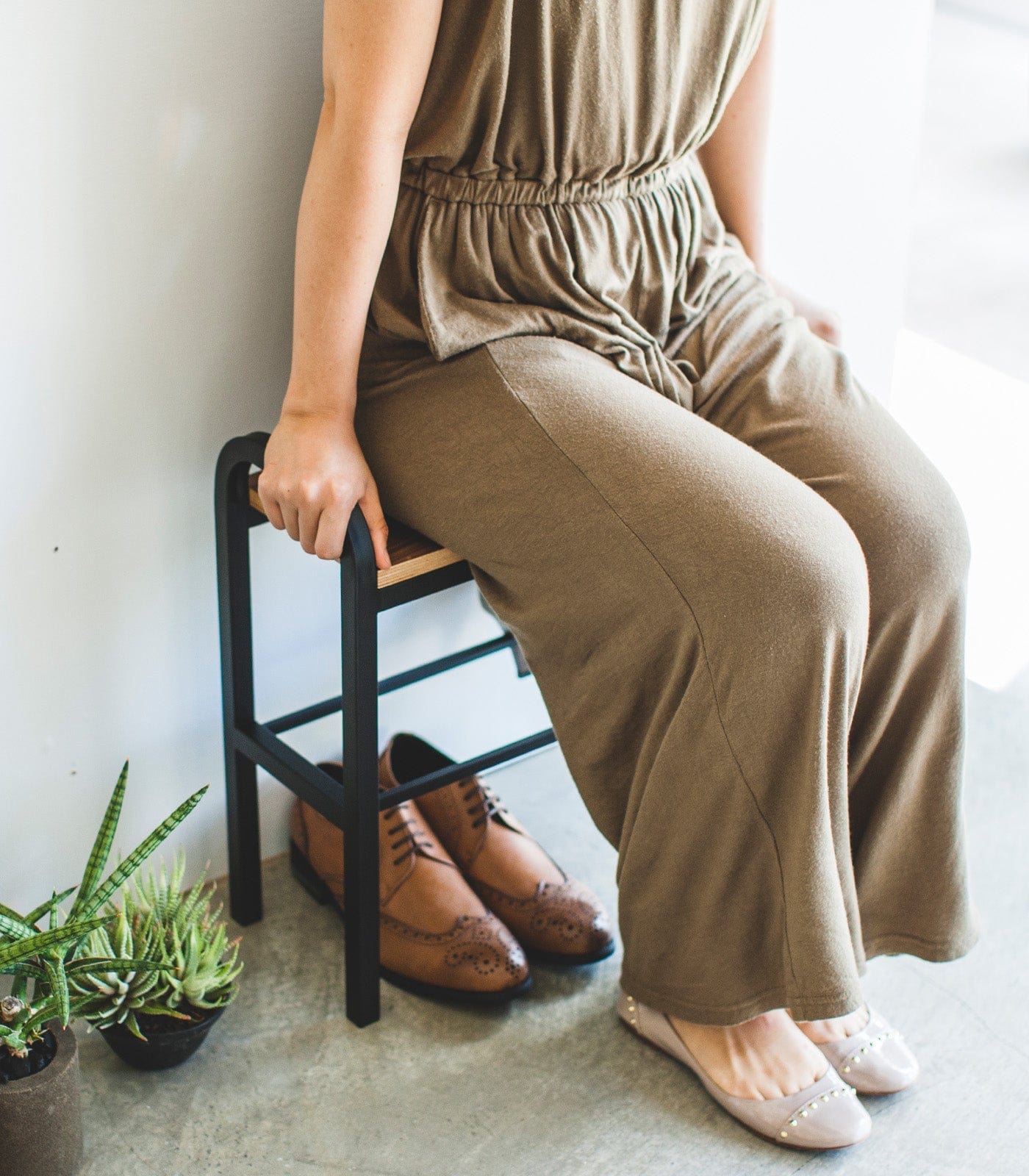 Shoe Organizer & Bench (18" H)  - Steel + Wood