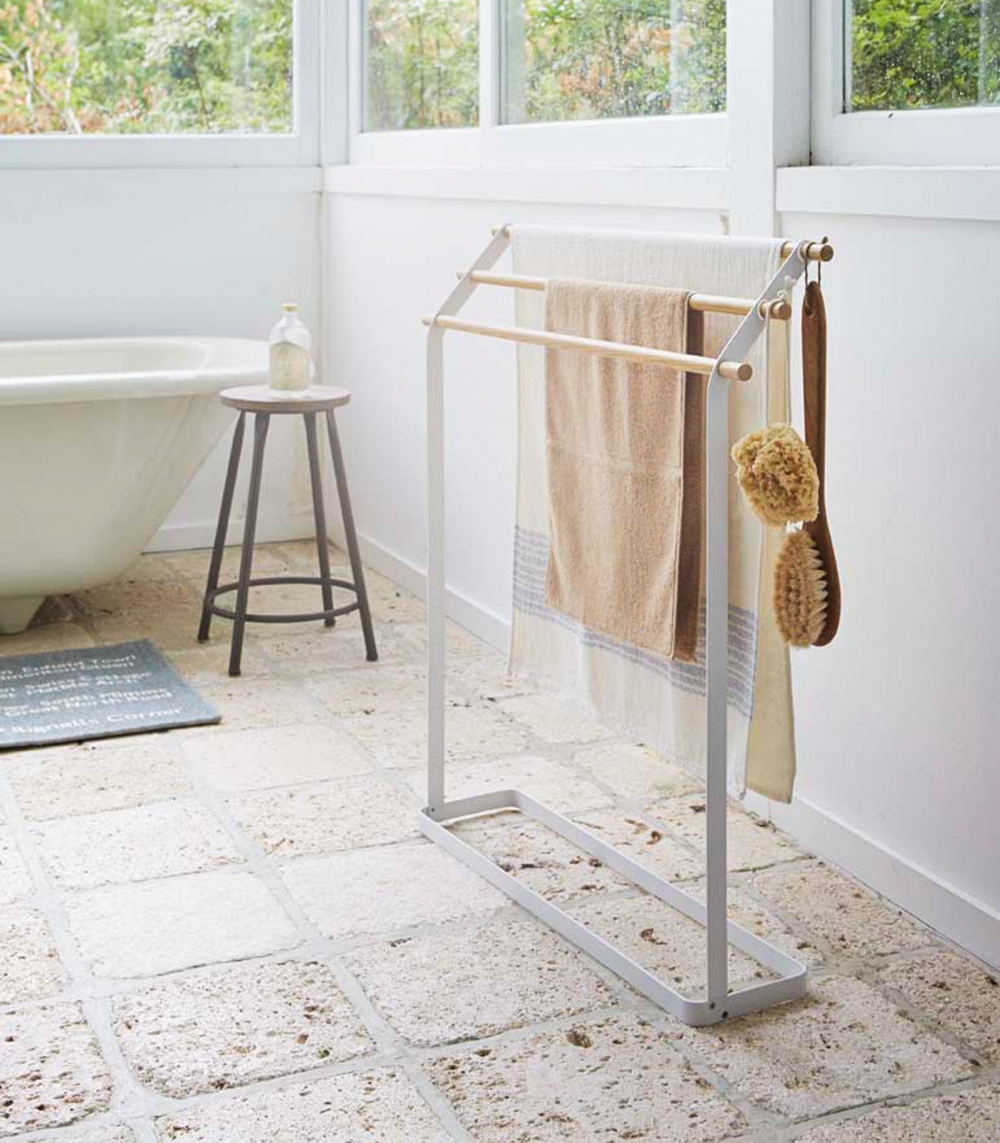Bath Towel Rack (32" H) - Steel + Wood - Thumbnail 3