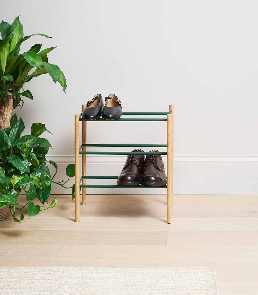 Expandable Shoe Rack (18&quot; H)  - Steel
