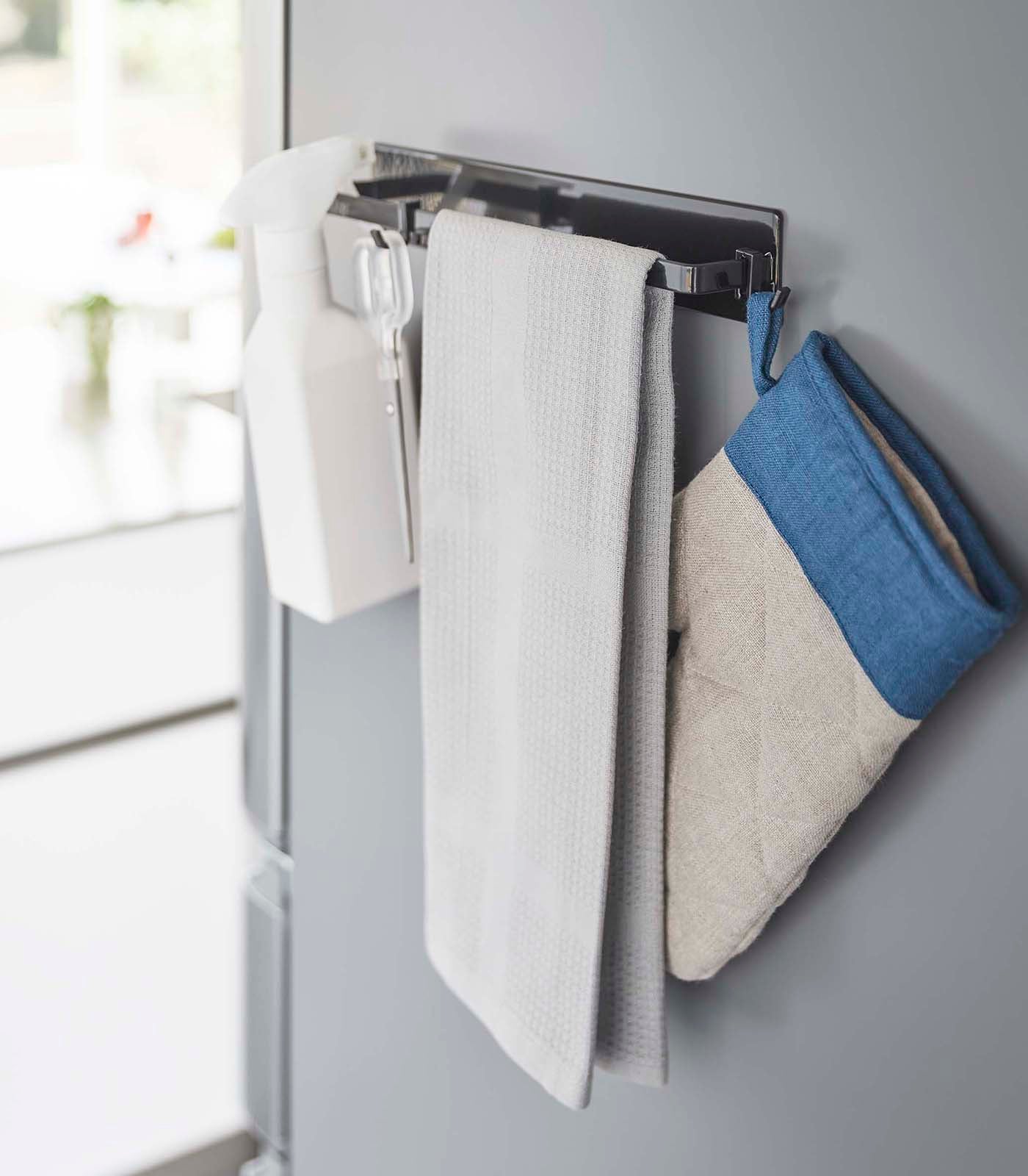 Magnetic Kitchen Towel Hanger - Steel - Thumbnail 5