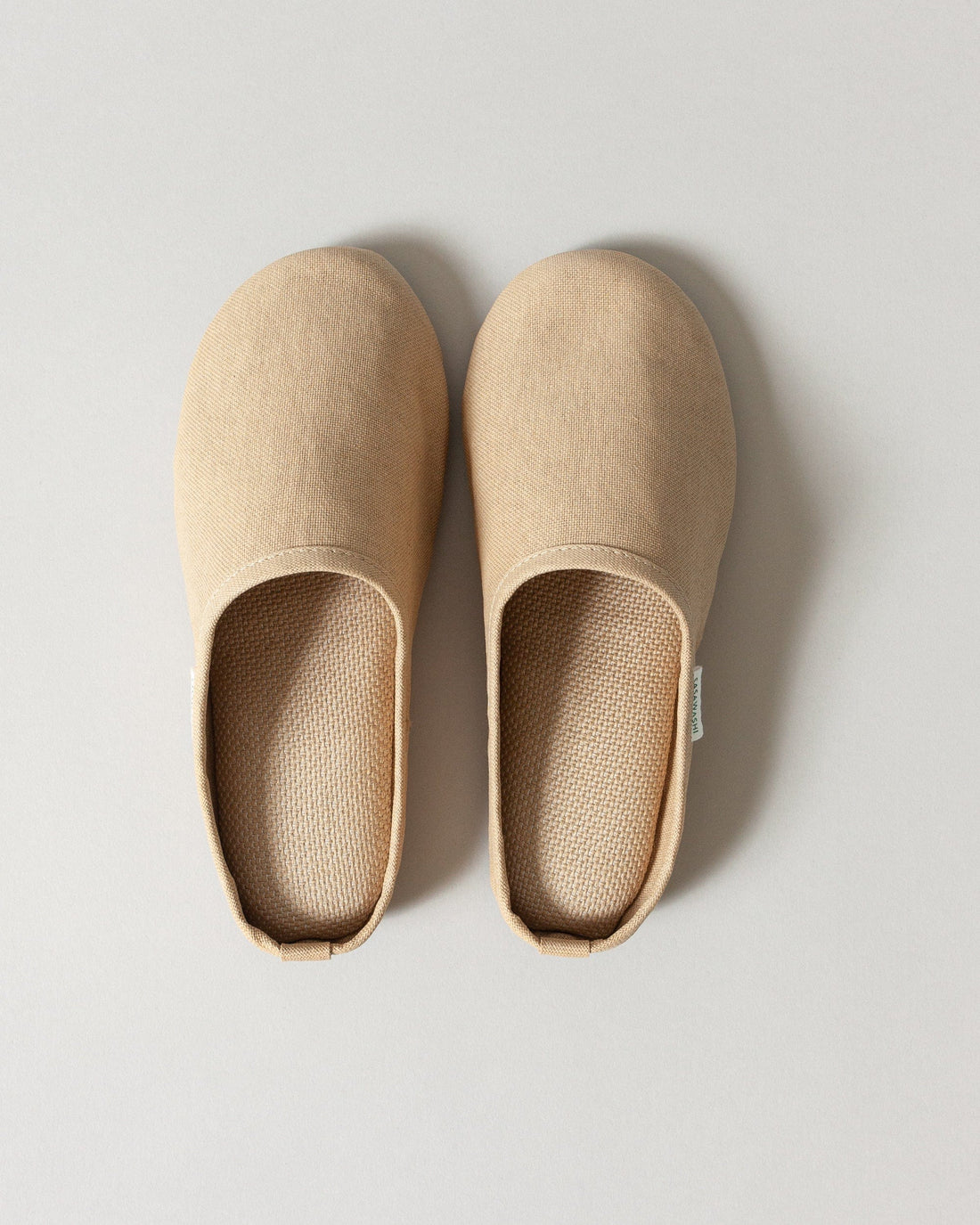 Sasawashi Japanese Room Shoes, Camel